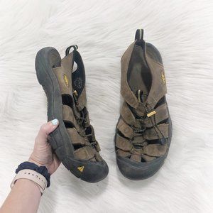 KEEN Nubuck Newport Brown Leather Outdoor Sandal SZ 11
